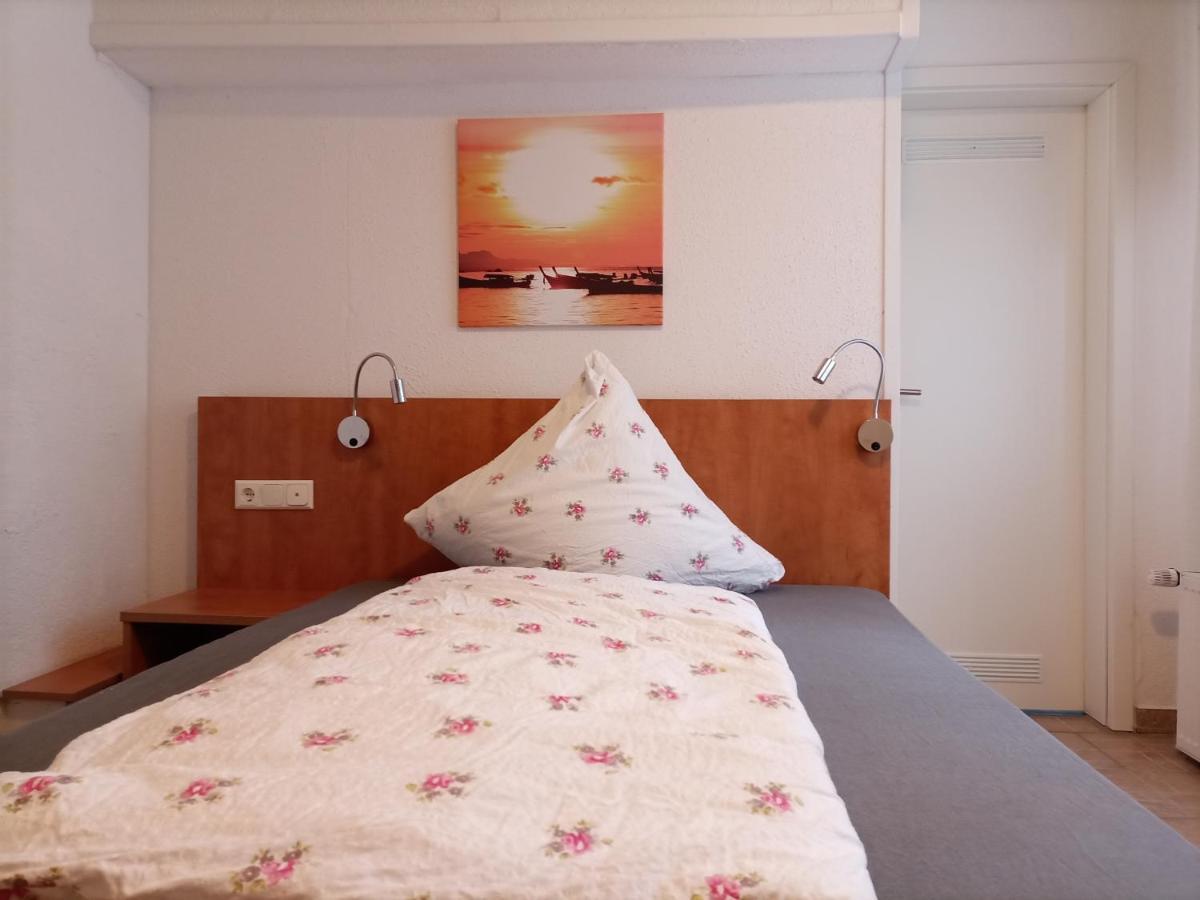 Hotel An Der Karlstadt Μπρέμερχαφεν Εξωτερικό φωτογραφία