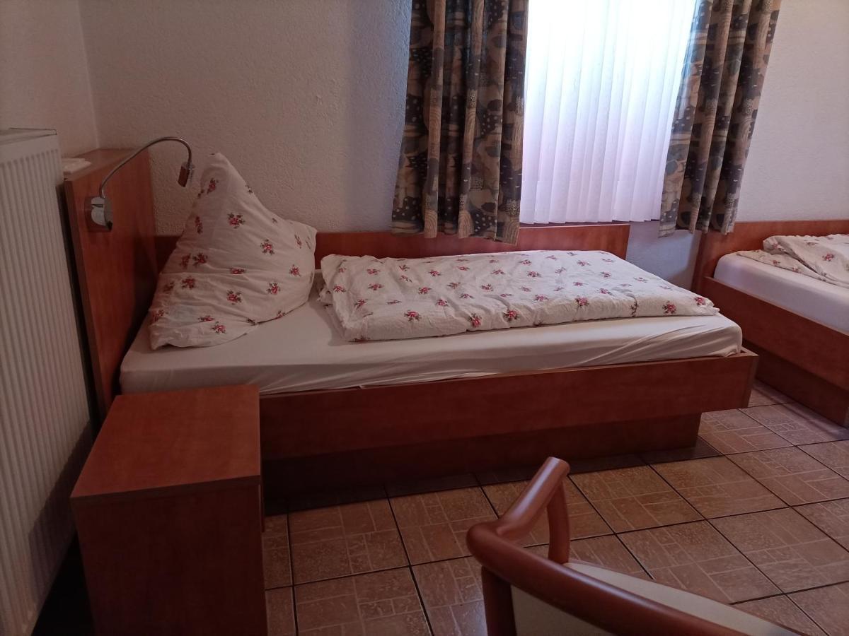 Hotel An Der Karlstadt Μπρέμερχαφεν Εξωτερικό φωτογραφία