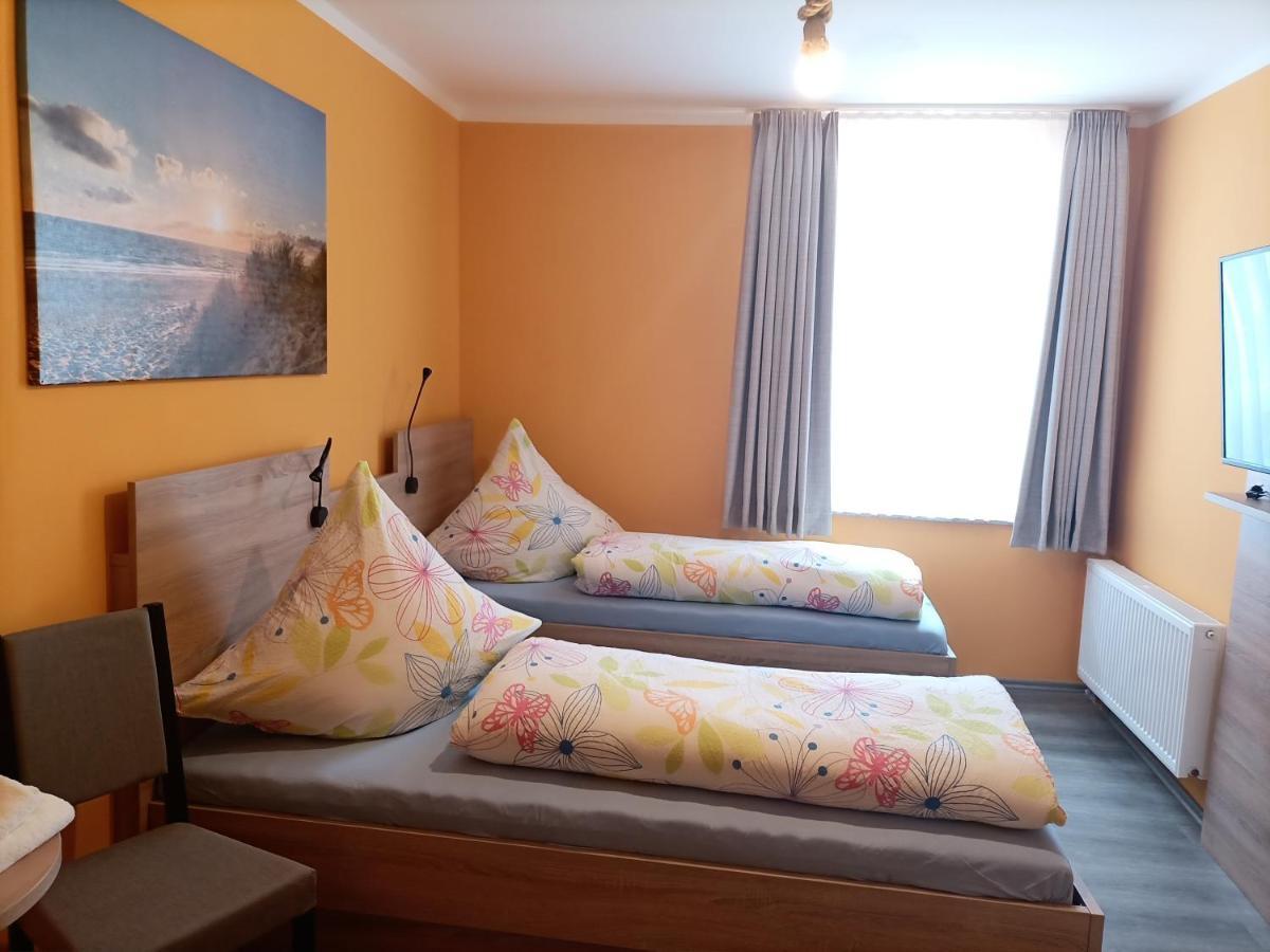 Hotel An Der Karlstadt Μπρέμερχαφεν Εξωτερικό φωτογραφία