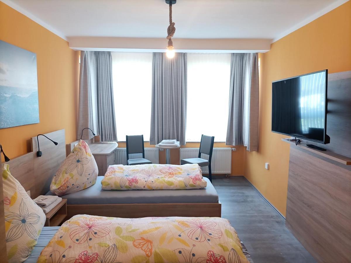 Hotel An Der Karlstadt Μπρέμερχαφεν Εξωτερικό φωτογραφία