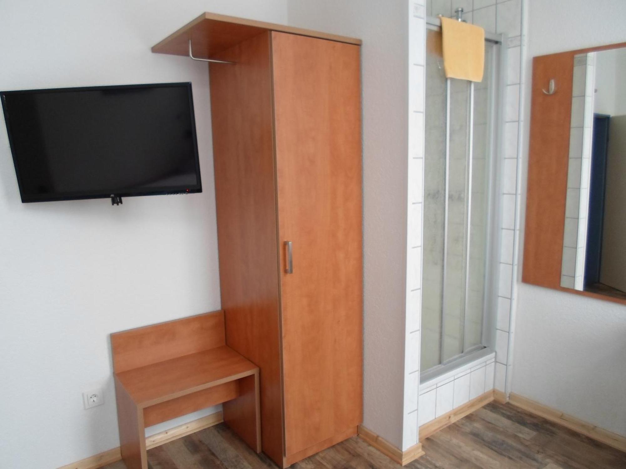 Hotel An Der Karlstadt Μπρέμερχαφεν Δωμάτιο φωτογραφία